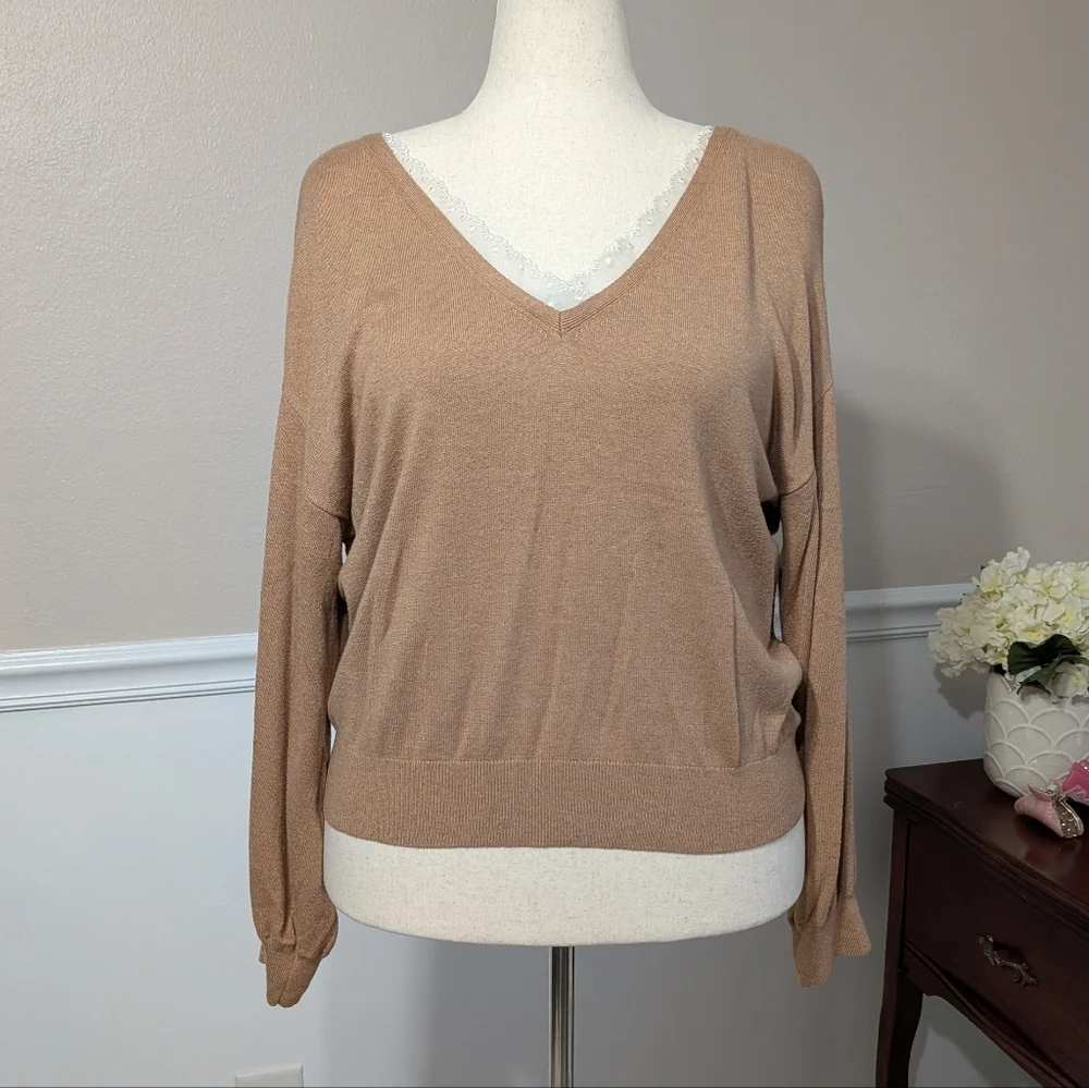 3/$30 Ann Taylor Tan Lace Trimmed V Neck Sweater